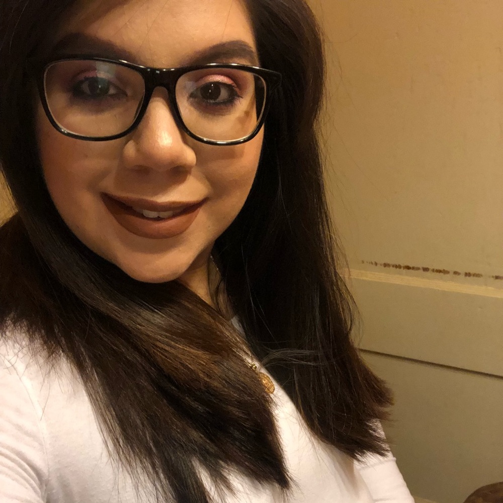 Meet your Posher, Lizette